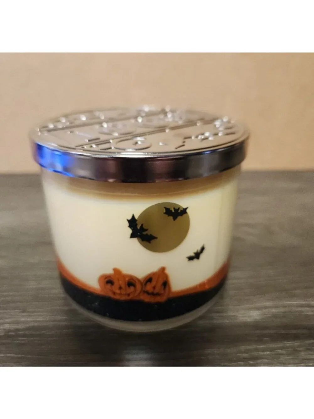 Bath & Body Works 2016 Happy Halloween Sweet Cinnamon Pumpkin 3 Wick Candle RARE - Picture 5 of 10
